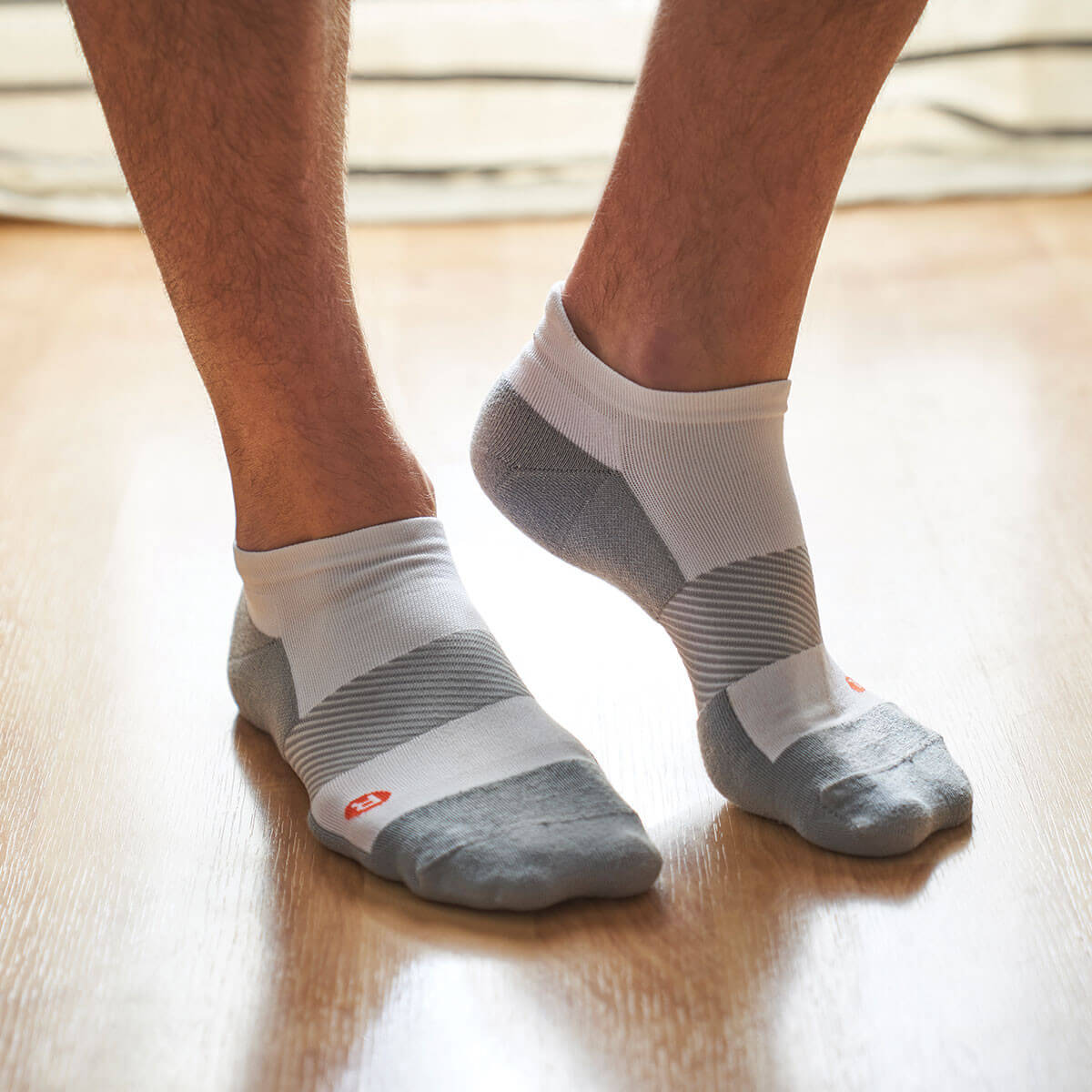 No. 9 No Show Shoes Socks